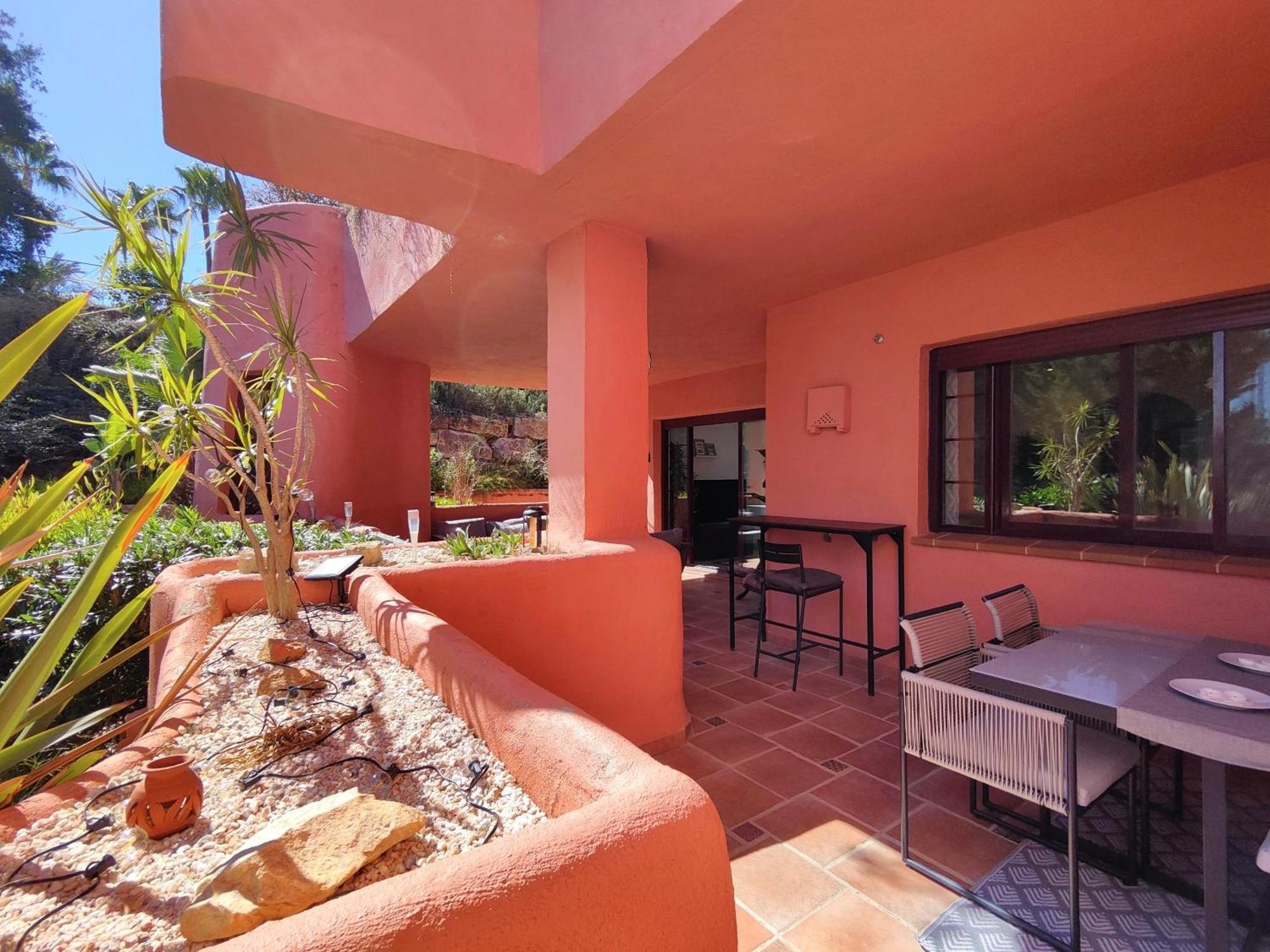 Casa De La Calma, Beautiful Apartment In El Soto Охен Экстерьер фото